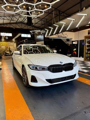 BMW 320i 2.0 16V TURBO FLEX GP AUTOMÁTICO BMW 320i 2.0 16V TURBO FLEX GP AUTOMÁTICO